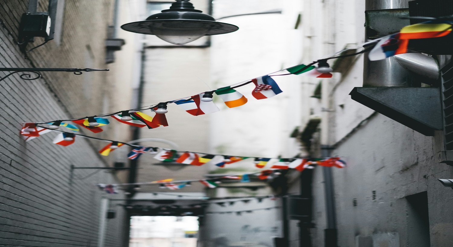 DOMESTIC & INTERNATIONAL TICKETS